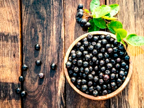 La fruta de oro que fortalece los huesos, produce más colágeno y combate los dolores corporales